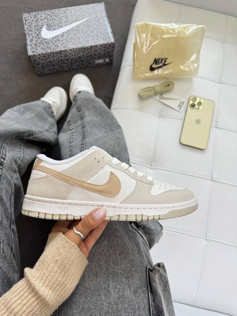 Nk Dunk Luxo Off/Bege